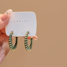 a3e26b196d2c64ae221da92006e3c3e3