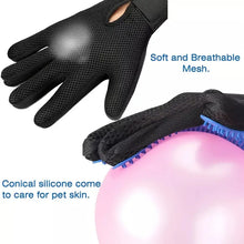 Pet Grooming Glove Gentle Deshedding Brush Glove Accessories Pet Grooming Gloves For Dogs & Cat