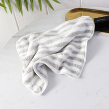 de1c07b4d80d359cb9ffc053206a7f04