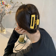 920227ebba4b82bf04316c748e84f138