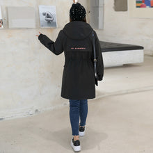 cb700d9be25085a4af97234bbf98f5b5