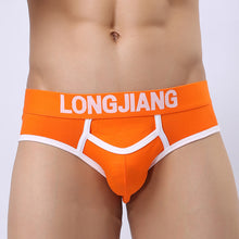 d3a6d4b9272e113e1f0bca9bd4bf00c9