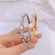 dc73607f70e0629ade303c466a066956