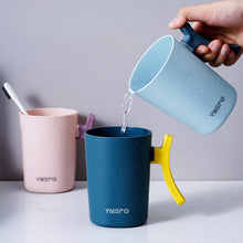 9912c1a93c8c2475e18b56d32d09bef4