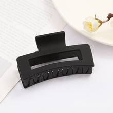 cc52a95883f57e59c18bbcee7abcec04