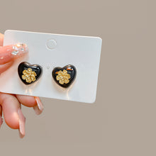 2f7843b985b24a1b391746db84c6c700