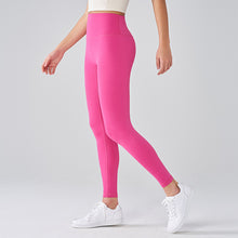 67c766383a3533af9e94edc13778d987