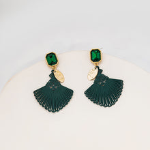 6ffdaf84558d0155a9f879e1ad68e725