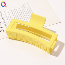 dfba42506dcf5e849aa568ddf297048d