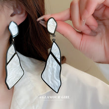 7b093750b310a16ef682de7beb4290c7