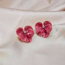 027fa98eac22fe23439338bc68438bb9