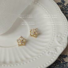 02ae3c9886ffeeaa2fb689a1ecf458a4