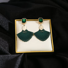 750d11f09b1ca84df5ed0f59c7852bda