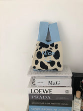 5dfd43922e6c4db47bf687e7d9950f76