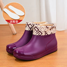 cd410d73710836541de3e27321242ed7