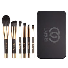 99f2aed1b9b8269f17989a748f1ab588