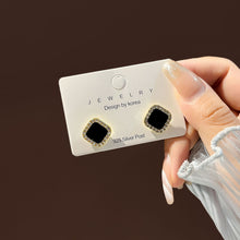 74c8183ee9355945bdf4a4ff6c953e71