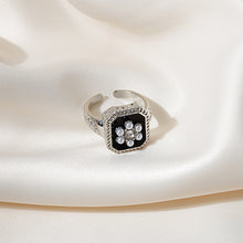 15800f5f9bdc4165e0b20636d929a103