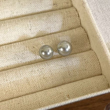 bac5598a7ac1260bb3dd8db61664efe8