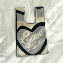 144b17beb2c8e69fad213de24b7543de