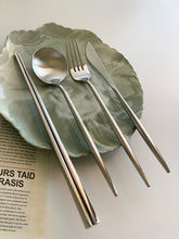 889f353f5cc108f78e0e2eb652063842